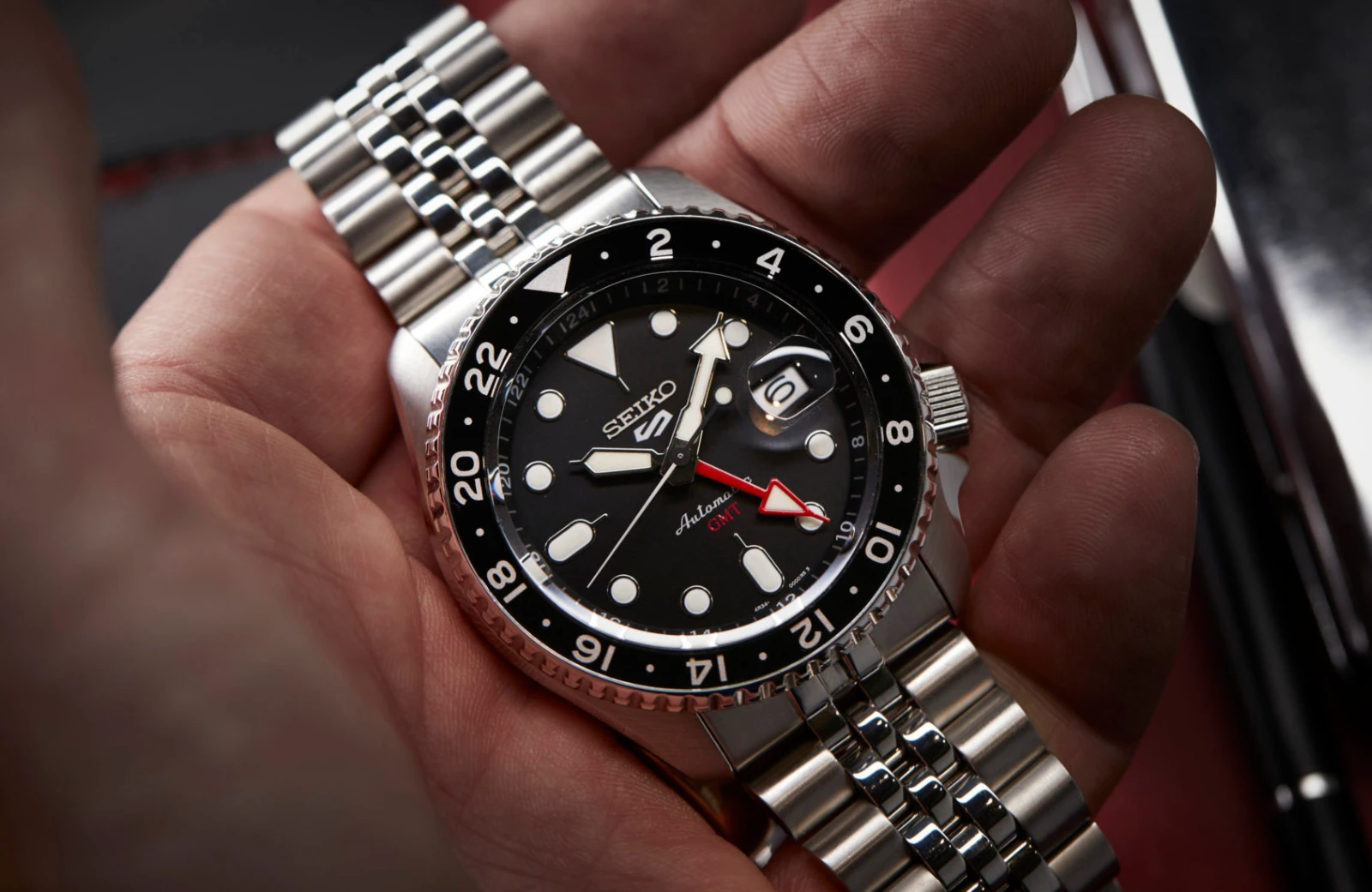 Seiko 5 Sports GMT